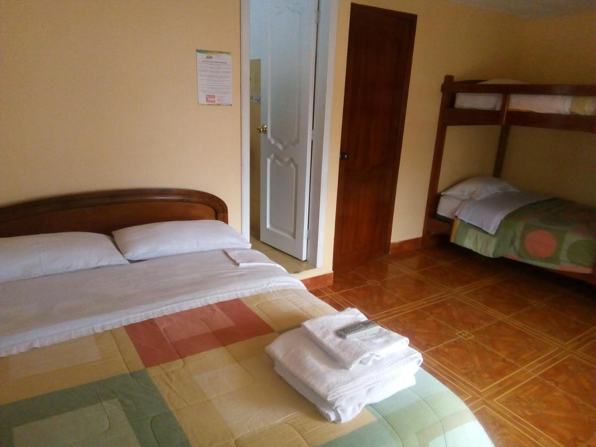 Hotel Amazonia Y Sol 巴尼奥斯 外观 照片