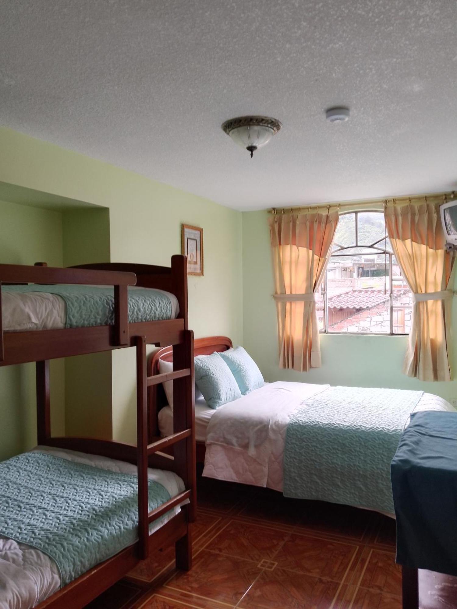 Hotel Amazonia Y Sol 巴尼奥斯 外观 照片