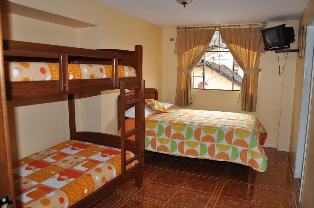 Hotel Amazonia Y Sol 巴尼奥斯 外观 照片